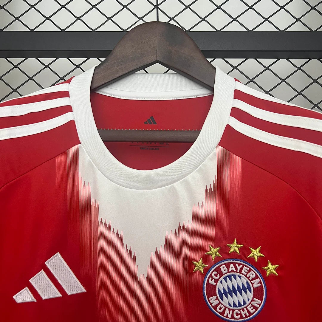 2025/2026 Bayern Munich Home Football Jersey