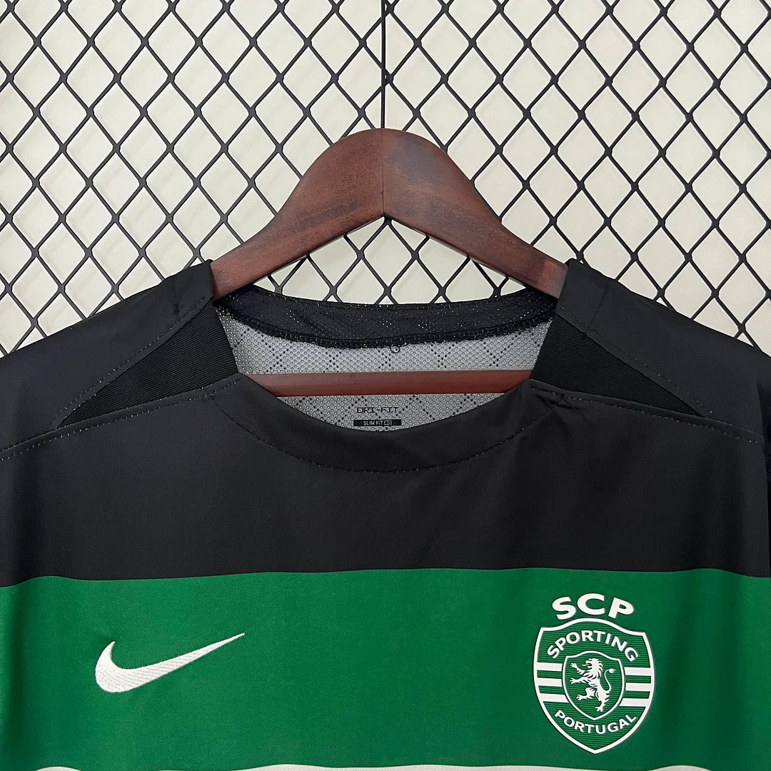 2024/2025 Sporting Lisbon Home Football Shirt